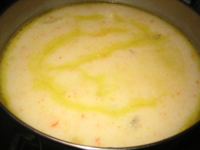 【  CHICKEN SOUP (GREEK, WITH AVGOLEMONO - EGG/LEMON SAUCE)