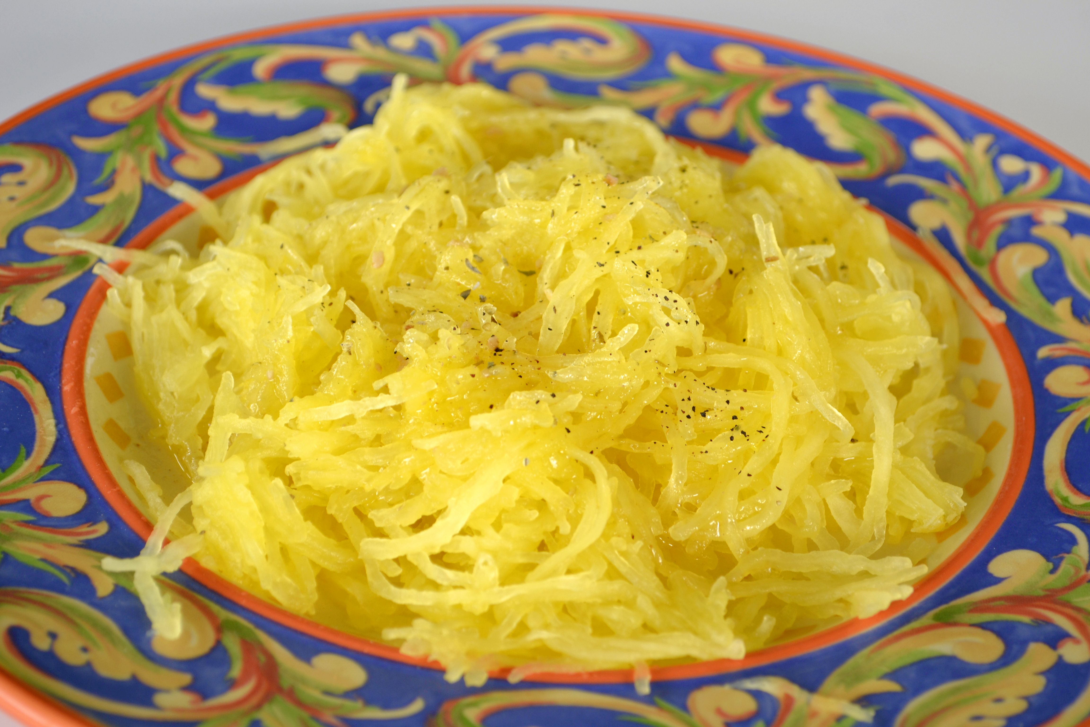 HOW TO COOK SPAGHETTI SQUASH