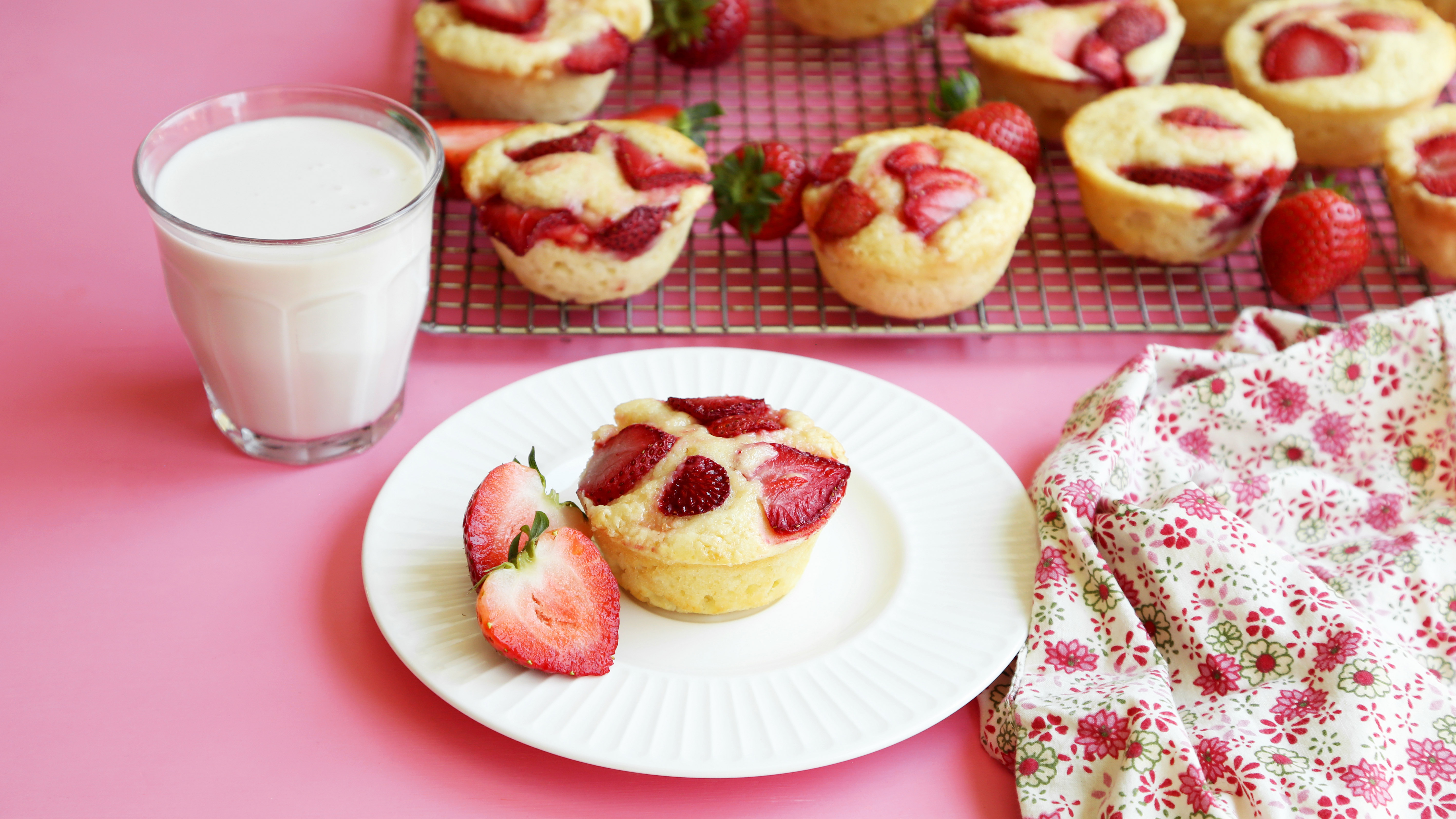 Strawberry Shortcake Muffins