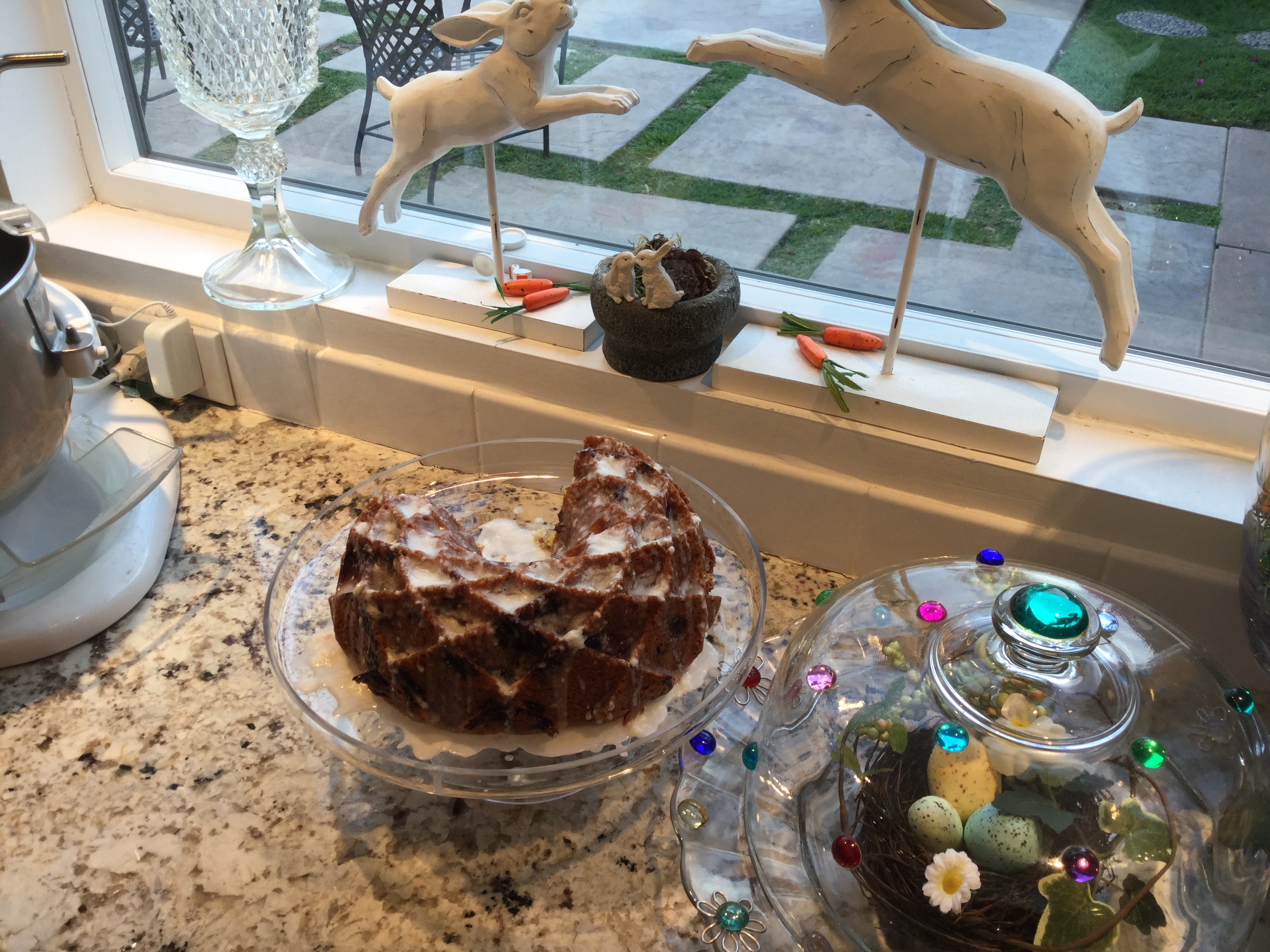 BLUEBERRY POUND CAKE