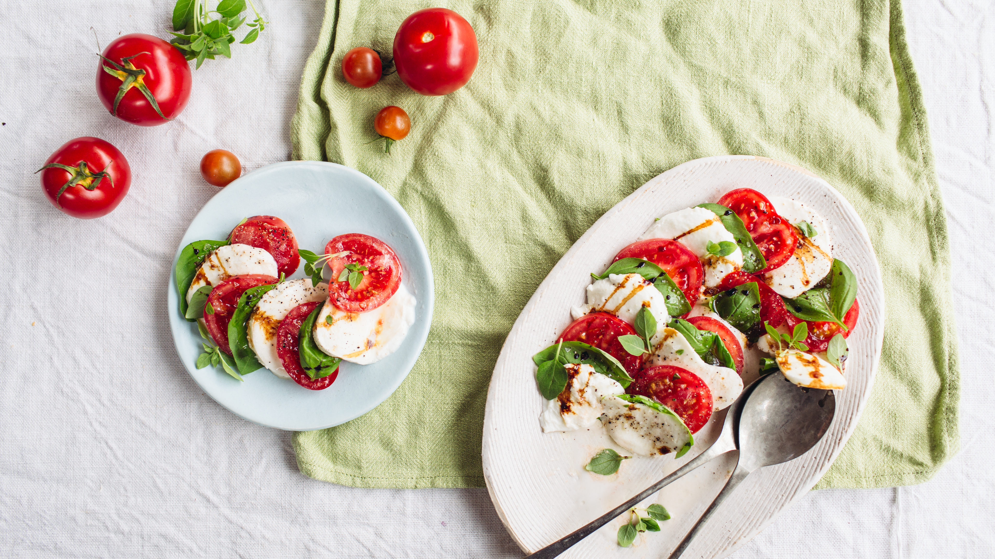 Mozzarella and Basil With Marinara Sauce