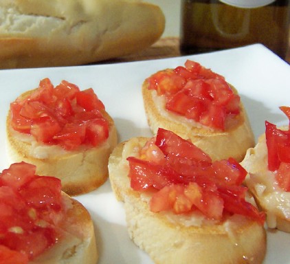 PA AMB TOMAQUET (TOMATO TOAST)