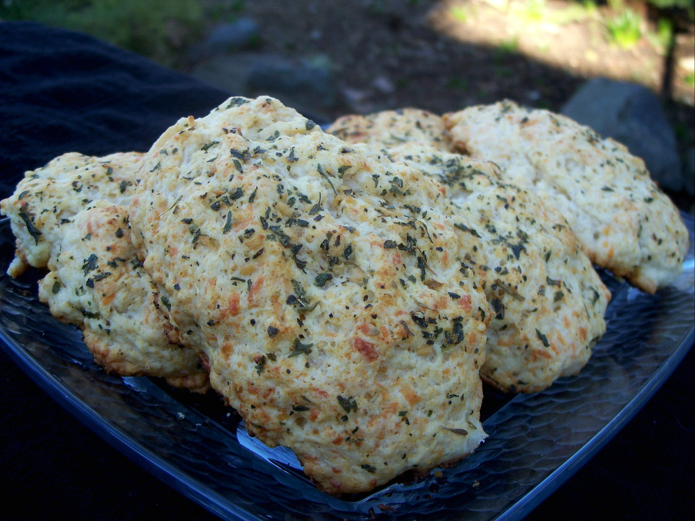 BISQUICK CHEESE BREAD OR BISCUITS (LIKE RED LOBSTER!)