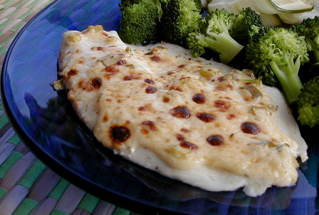 HALIBUT WITH GARLIC MAYONNAISE-PARMESAN TOPPING