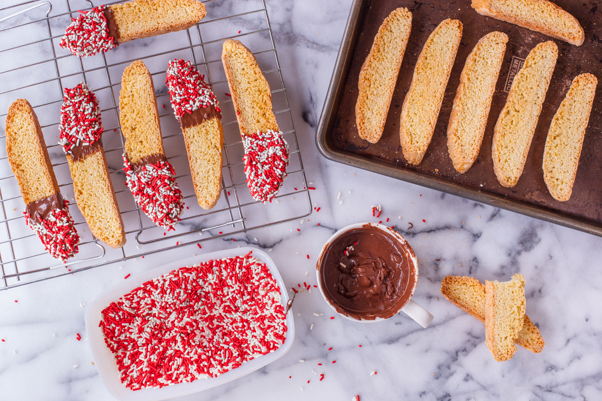 SNICKERDOODLE BISCOTTI