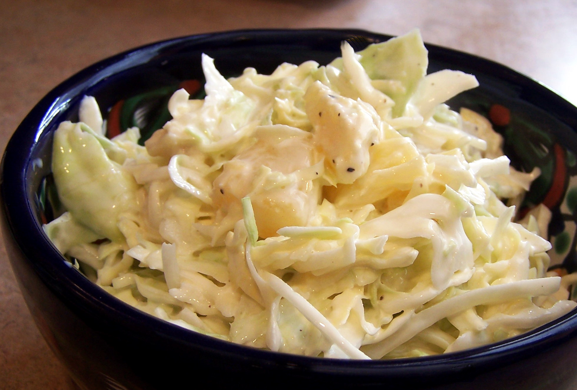 LORRI'S PINEAPPLE COLESLAW