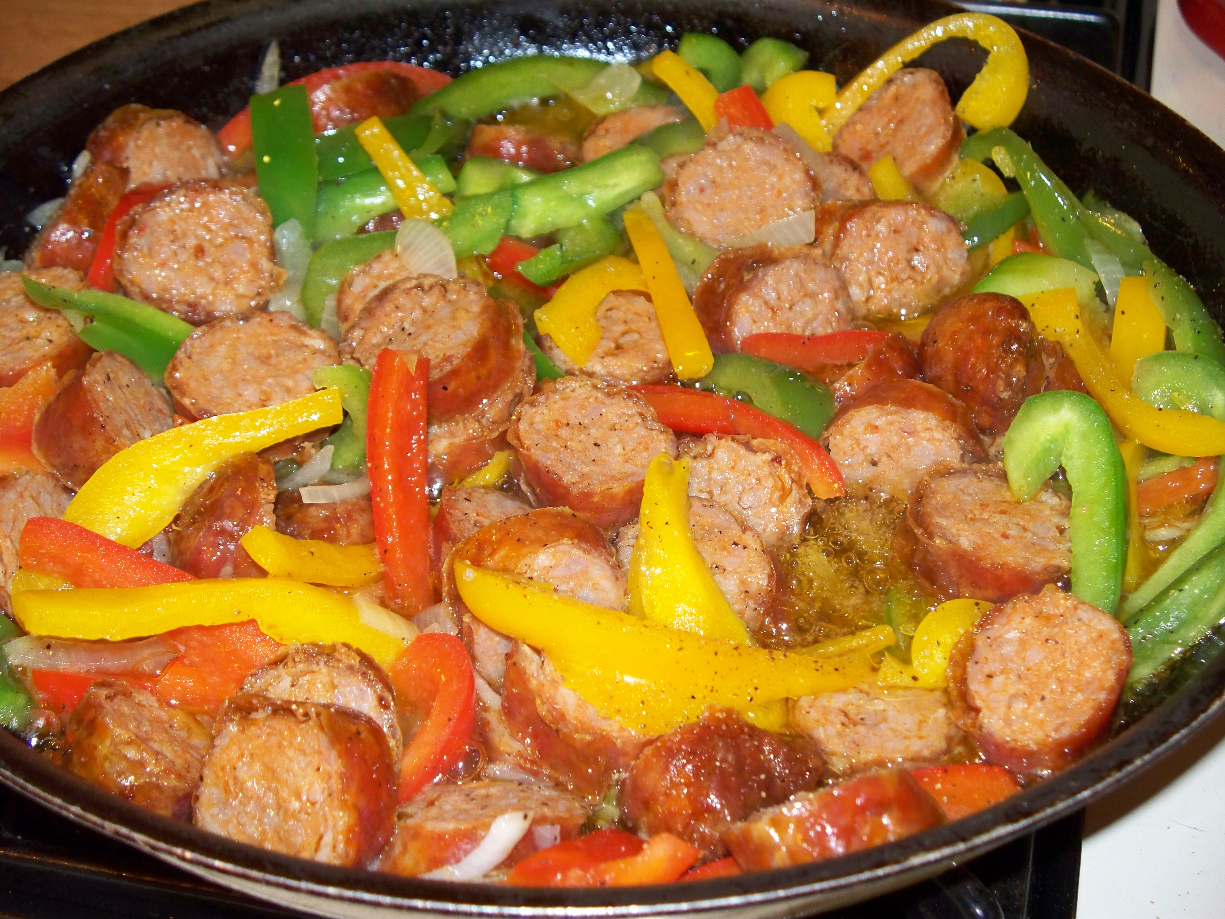 SAUSAGE AND BELL PEPPERS