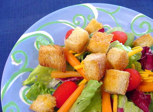 CROUTONS