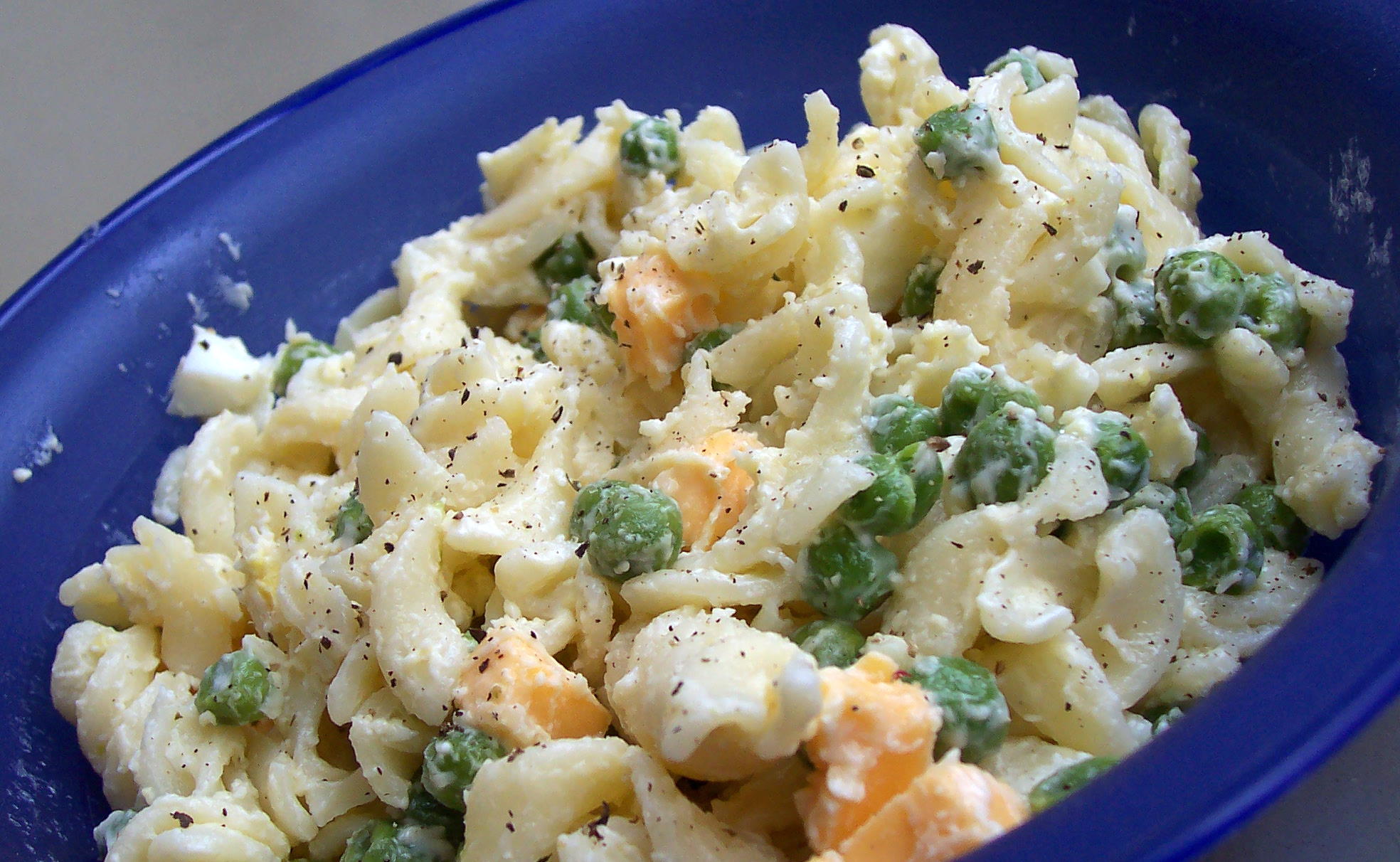 CREAMY, CHEESY PASTA SALAD