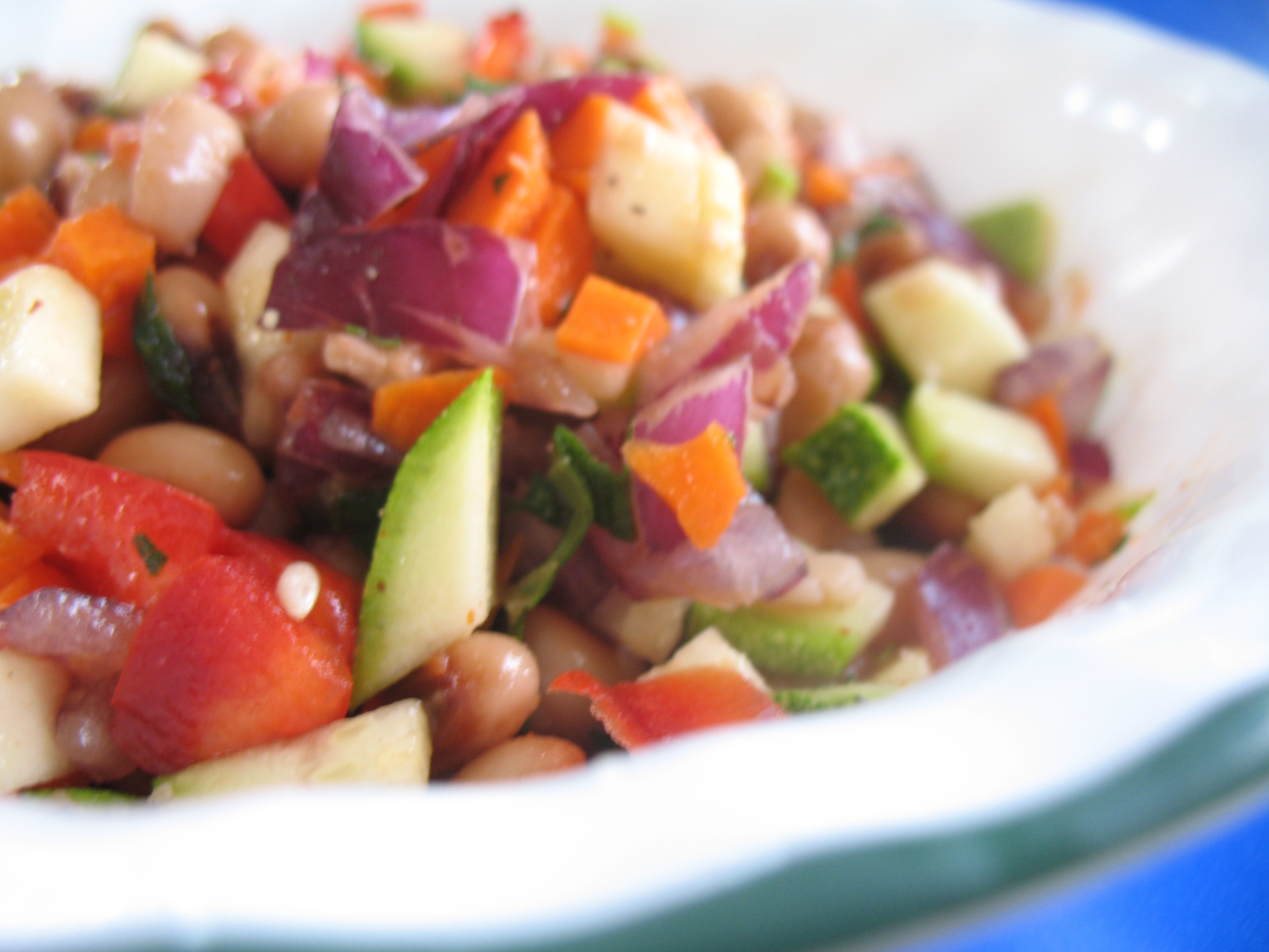 BLACK-EYED PEAS SALAD