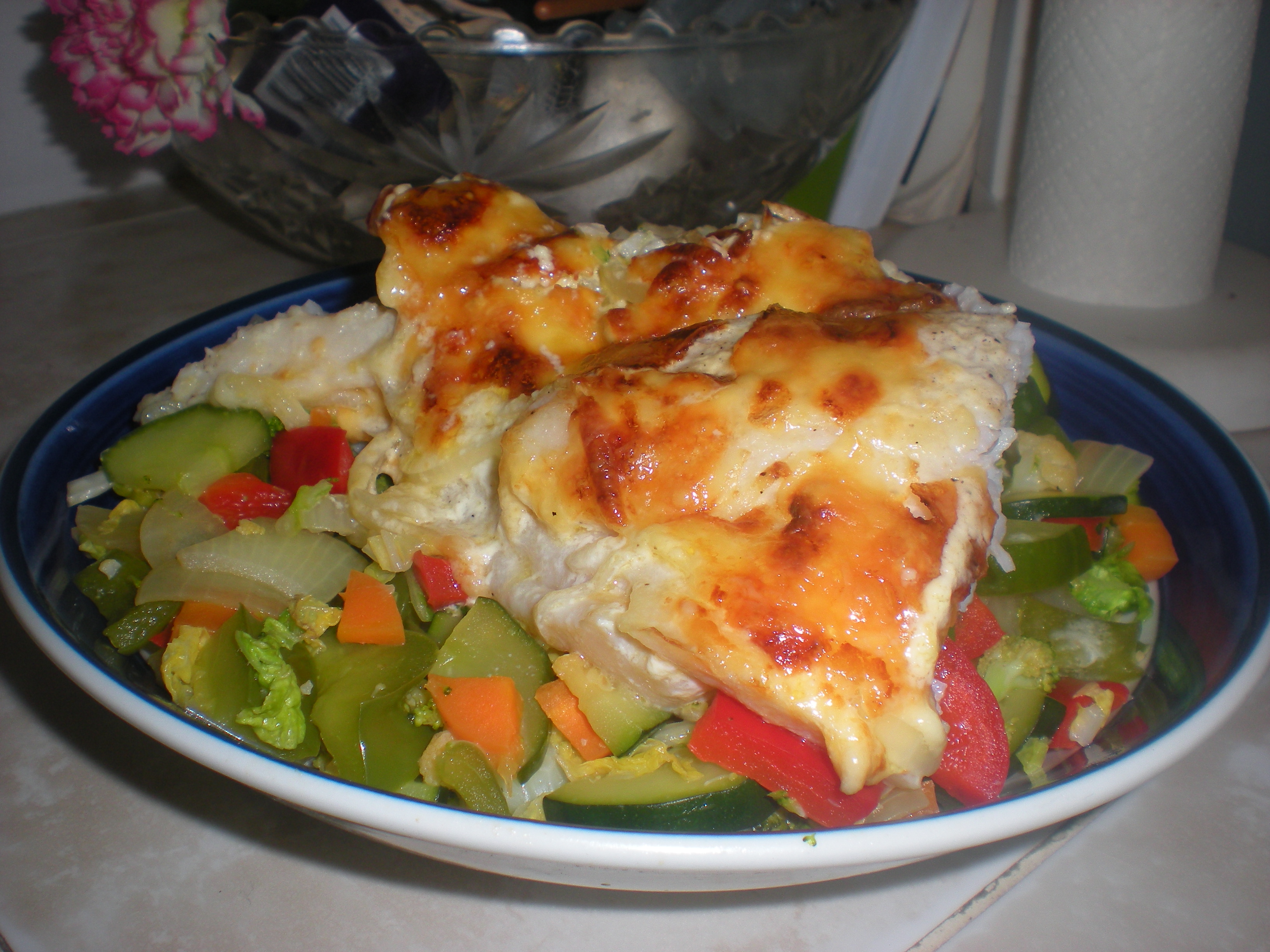 CHEESY BAKED FILLET OF FISH CASSEROLE