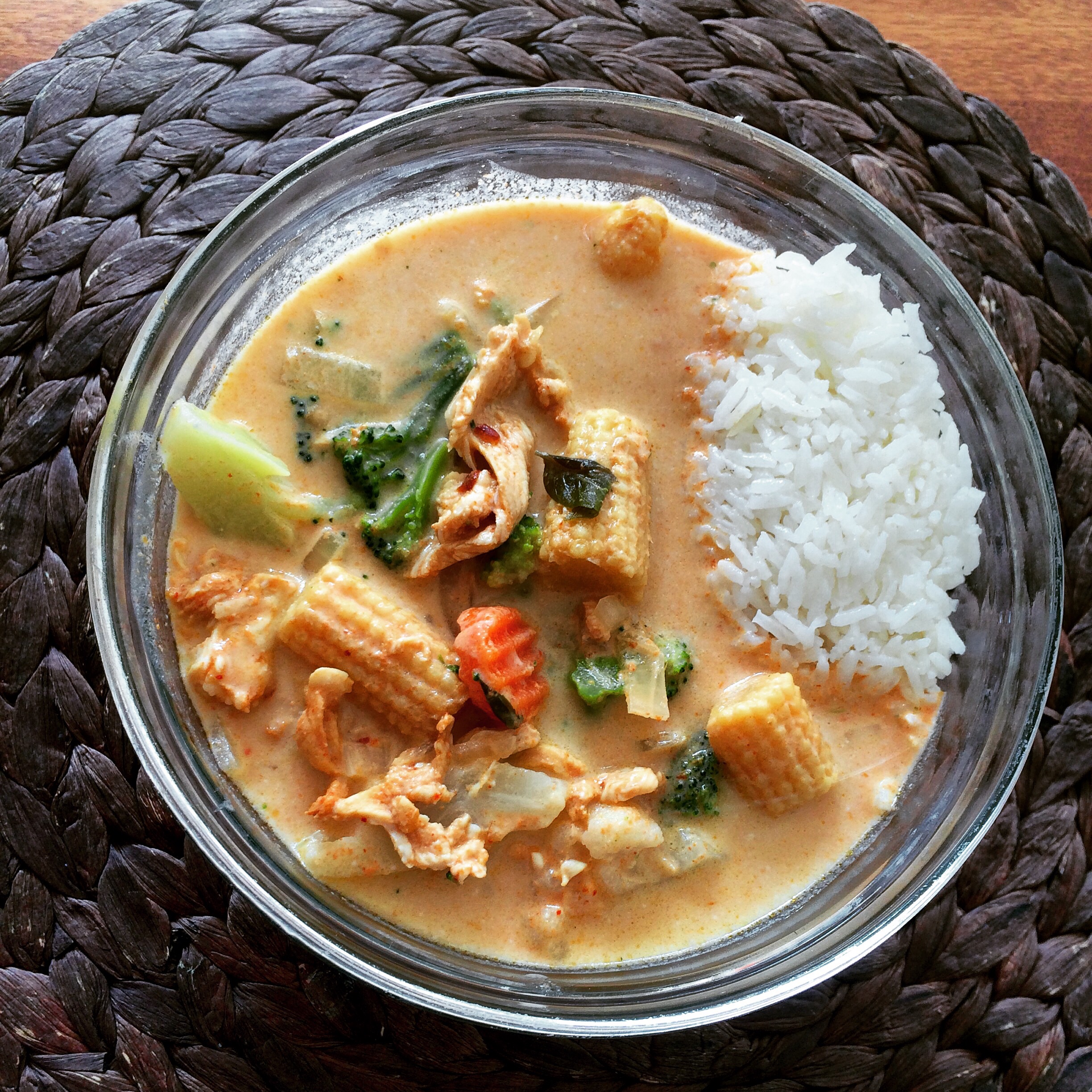 Crockpot Thai Red Curry — Rockin Meals