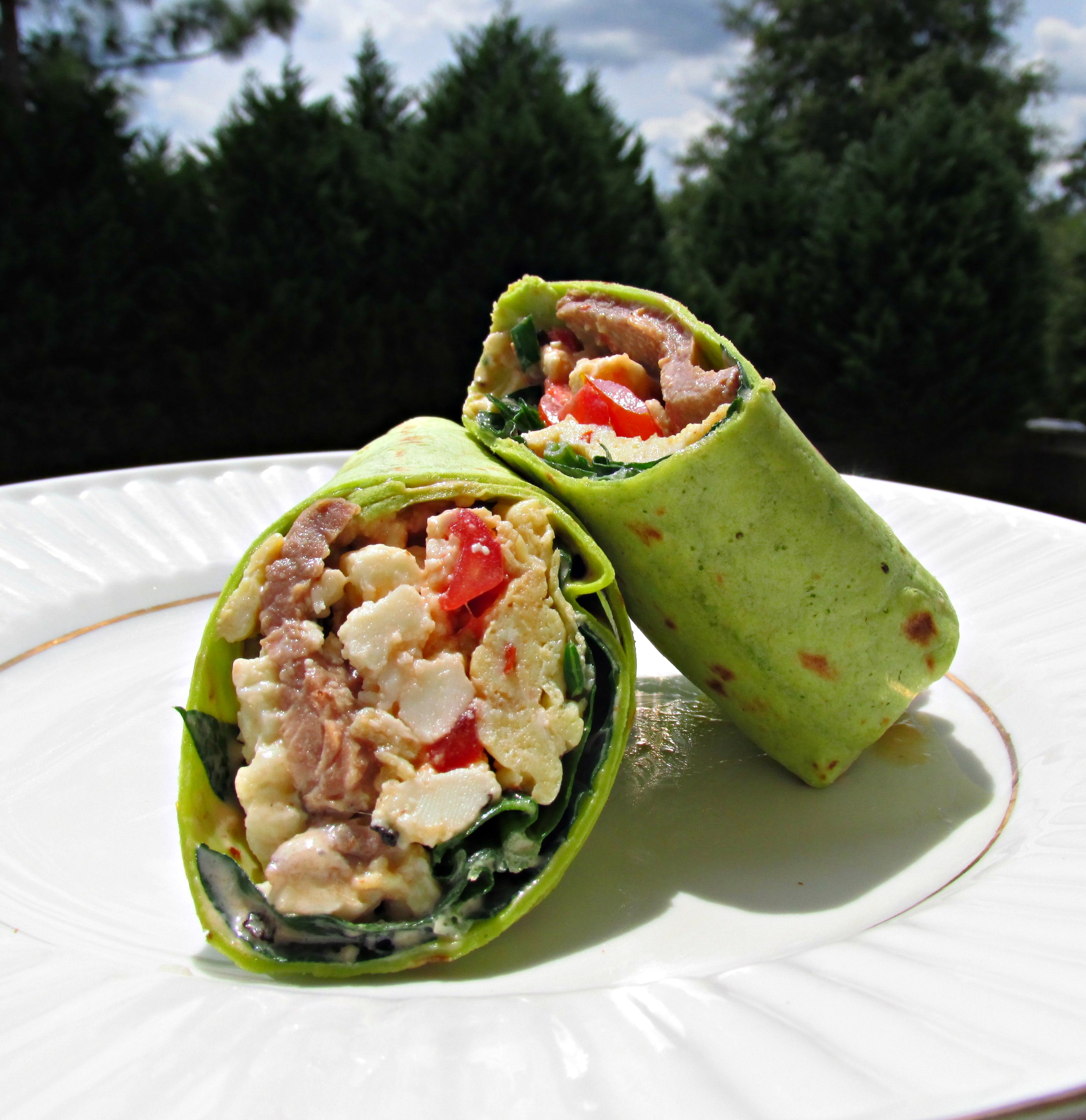 ✭  CHARGE ME UP A1 STEAK & EGG VEGGIE BREAKFAST WRAP #A1