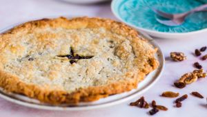 Old Fashioned Raisin Pie Recipe Food Com