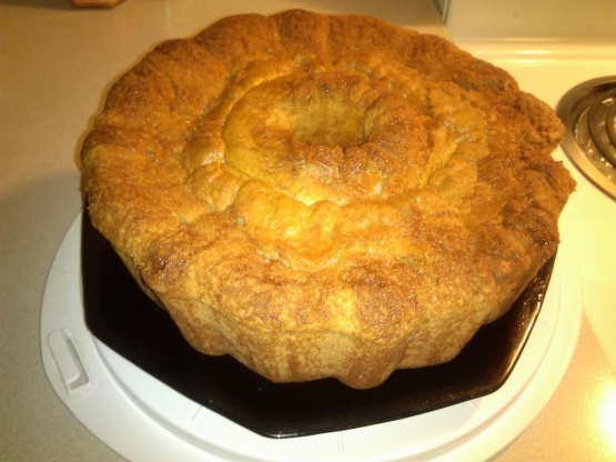 Paula Deen Pound Cake Recipe - praline pound cake recipe paula deen : In another bowl, stir dry ingredients together then add to mixer alternately with milk, starting with the flour and ending with the flour.