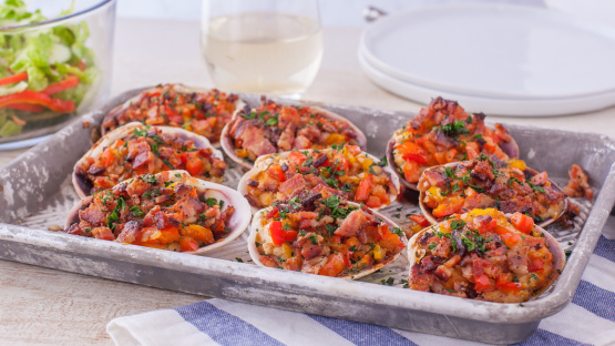 Lynn's Killer Clams Casino