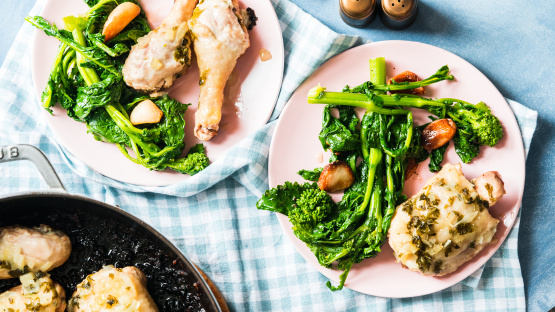 Elizabeth Taylor's Chicken Steamed In Wine