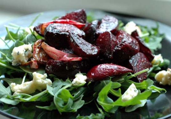 Warm Roasted Beet Salad With Spinach And Blue Cheese Recipe  Cheese.Genius Kitchen