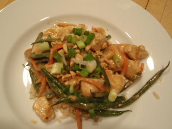 Chicken and Green Beans in Spicy Peanut Sauce! Recipe - Food.com
