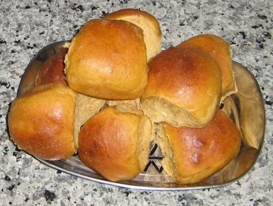 Cornmeal Molasses Skillet Rolls Recipe - Food.com