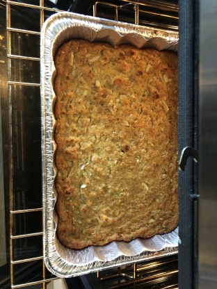 Thanksgiving Cornbread Dressing