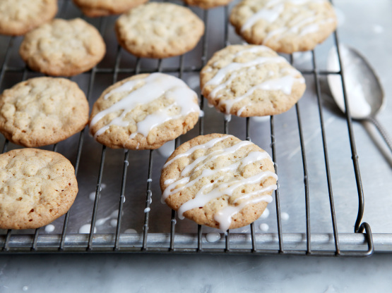 Iced Oatmeal Cookies