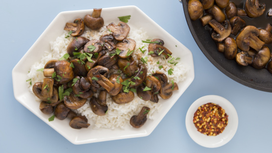 Mediterranean Balsamic Mushrooms