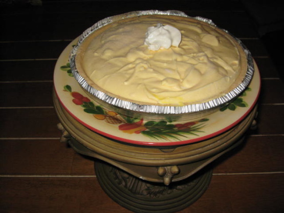 Creamy Lemonade Pie