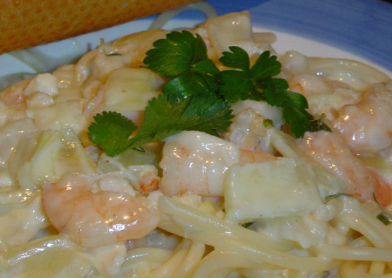 Easy Shrimp And Crab Pasta Recipe - Genius Kitchen