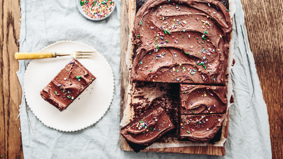 dark-chocolate-cake-recipe-food-com