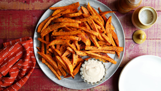 Sweet Potato Fries with Chipotle Mayo