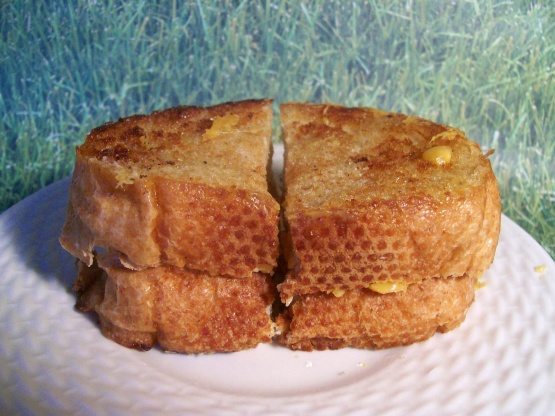Texas Toast Grilled Cheese Sandwich Recipe - Food.com