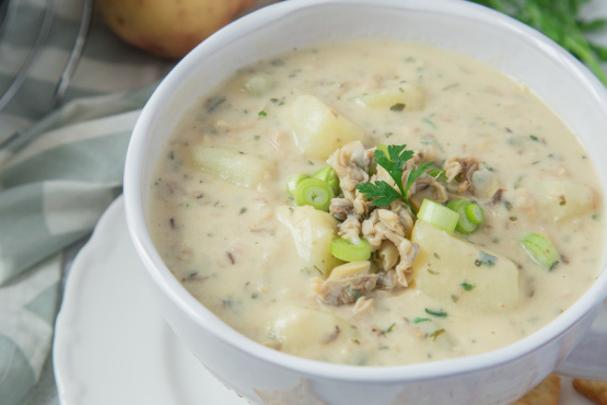 Moms Clam Chowder Recipe - Genius Kitchen