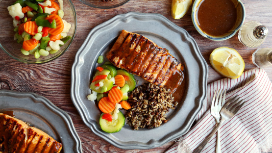 Grilled Salmon with Teriyaki Sauce