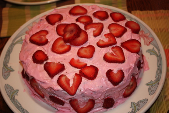 Strawberry Bundt Cake With Lemon Glaze Drizzle Uses Cake Mix) Recipe ...