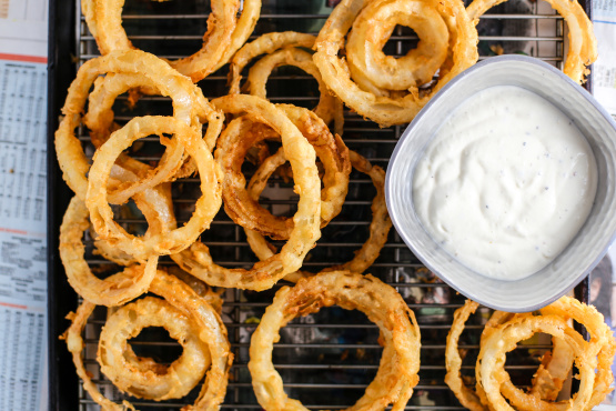 Old-Fashioned Onion Rings