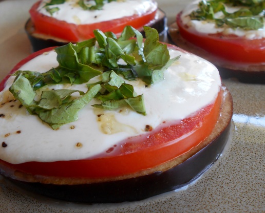 Aubergine (Eggplant), Tomato &amp; Mozzarella Melts