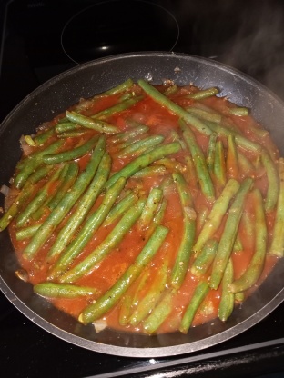 Egyptian Green Beans in Tomato Sauce Recipe - Food.com