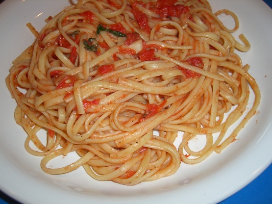 Angel Hair With Tomatoes, Basil & Garlic