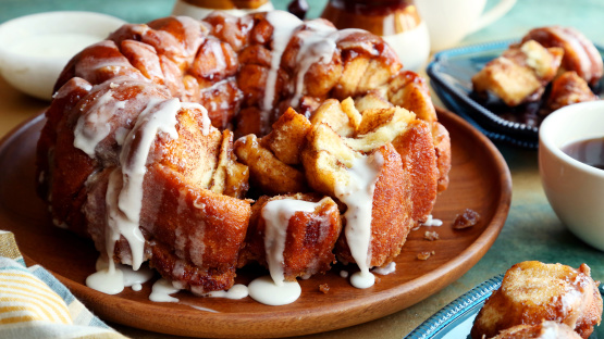 Cinnamon Roll Monkey Bread [www.food.com]