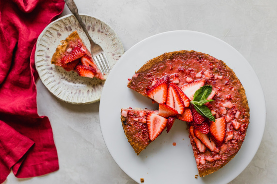 Strawberry Cake