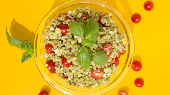 Barley Salad With Tomatoes & Corn