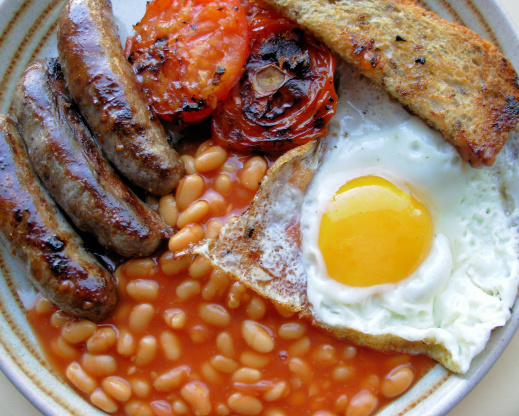 Bodacious British Bangers And Baked Beans Brunch! Recipe - Genius Kitchen