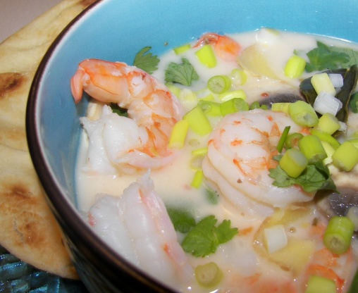 Spicy Coconut Chicken or Seafood Soup