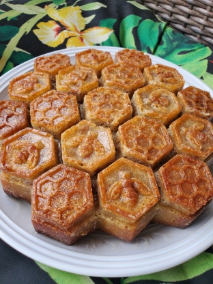 Greek Honey Cake Recipe - Greek.Food.com
