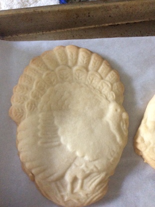 Shortbread in A Ceramic Mold — The EGGDAY