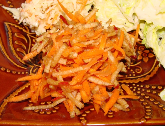 Quick Carrot and Apple Salad