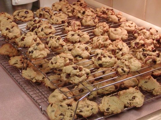 The Greatest Ever Chocolate Chip Cookies! - Image 6