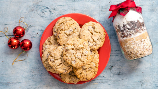 Bonus: Texas Cowboy Cookies in a Jar