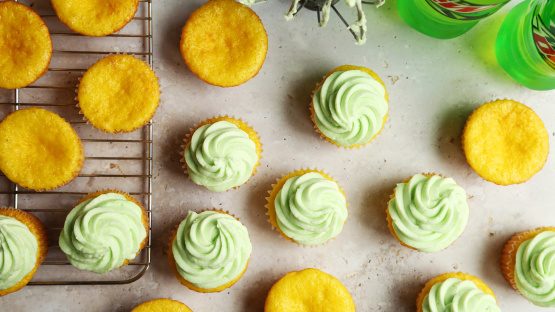 Mountain Dew Cupcakes With Frosting Recipe - Food.com